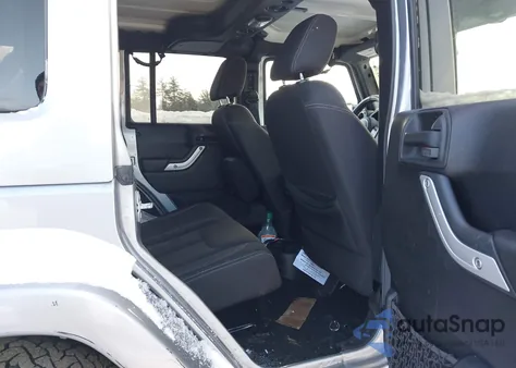 2016 Jeep Wrangler Unlimited Sahara z USA, uszkodzony, nr VIN 1C4BJWEG5GL148409